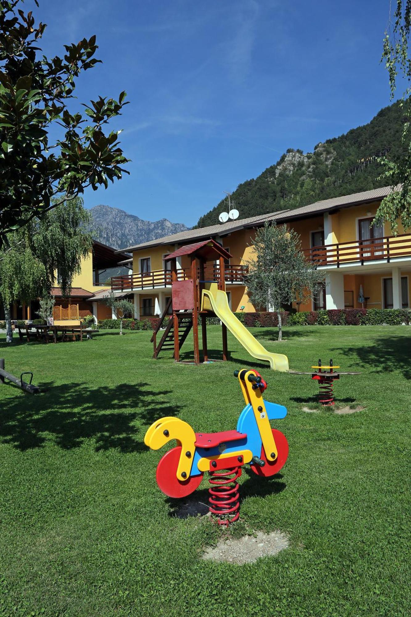 Hotel Residence La Pertica Tremosine Extérieur photo